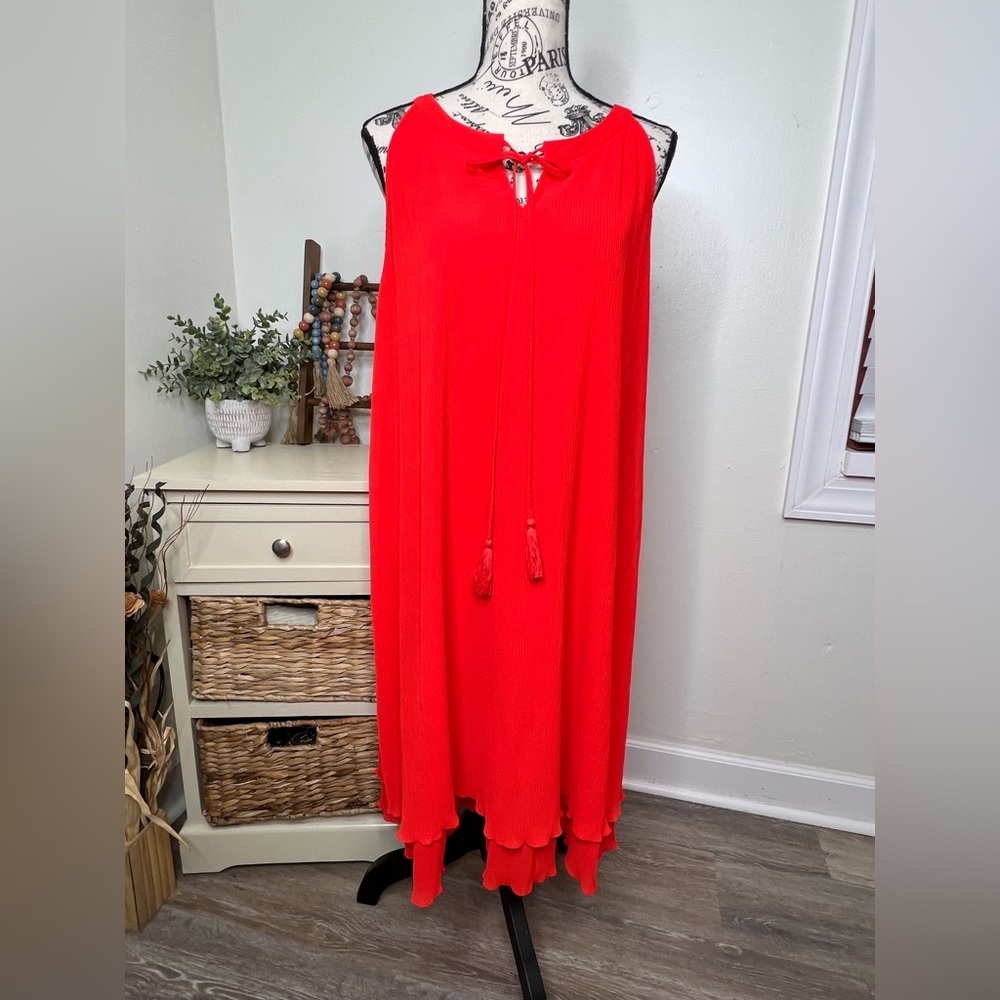 Brand New-Worthington Pleated Halter Dress